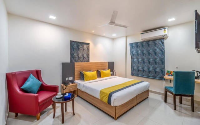 Eminent Suites & Apartments