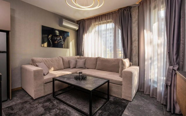 SOHO Apart House