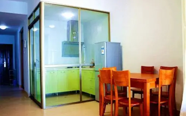 Sanya Rainbow Footprint Guesthouse