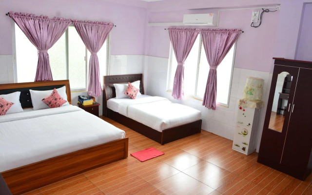 Hotel 99