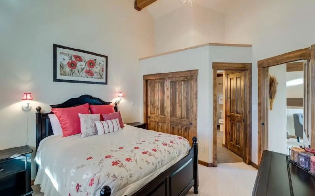 Bear Trail Luxury 5 Bedroom Townhouse