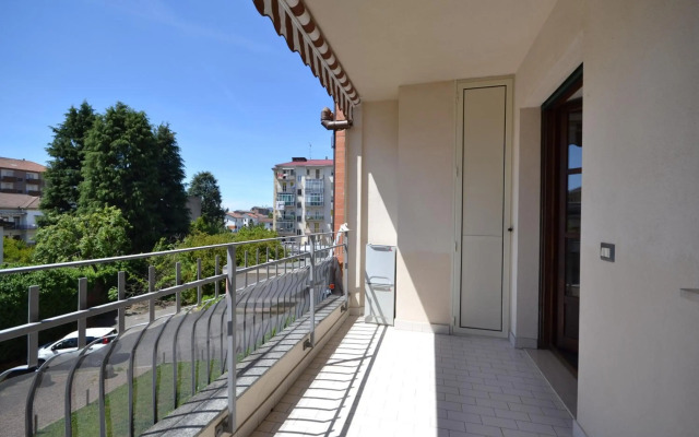 Chicco Apartment Small Business