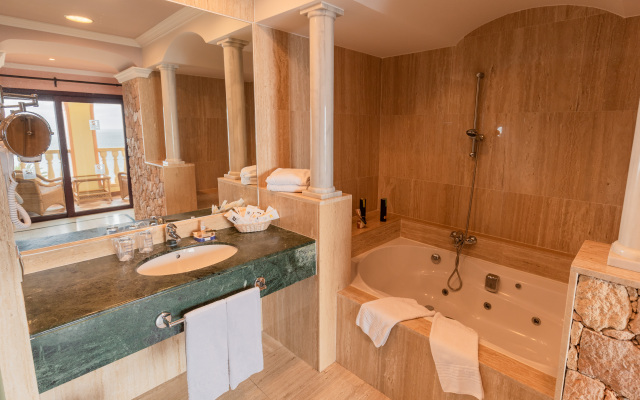 Hotel R2 Río Calma Spa Wellness & Conference