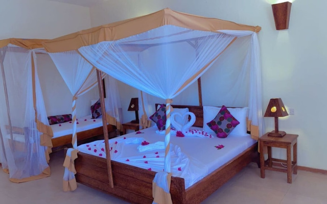 Sand Bank View Hotel