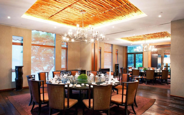 InterContinental One Thousand Island Lake Resort by IHG