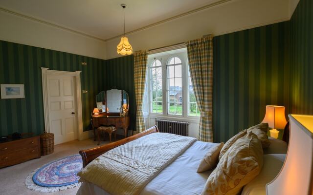 Charming 2-bed House Near Westlinton, Carlisle