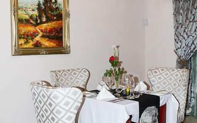 Classique Grace Boutique Hotel