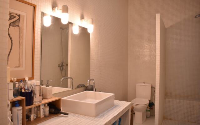 Spacious 3 Bedroom Apartment