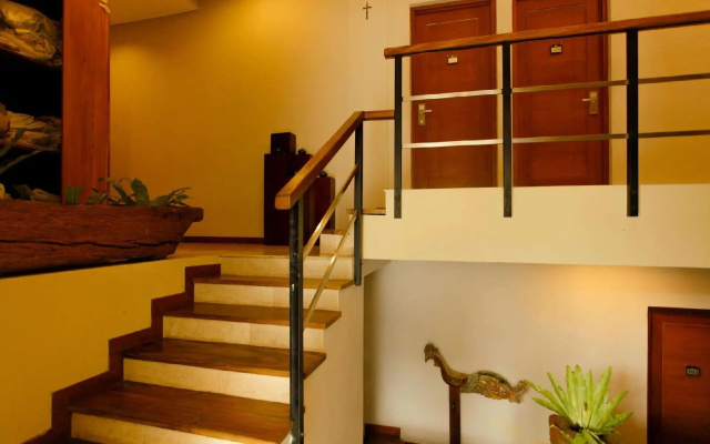 W Home Cipete – Hotel Rooms – Jakarta