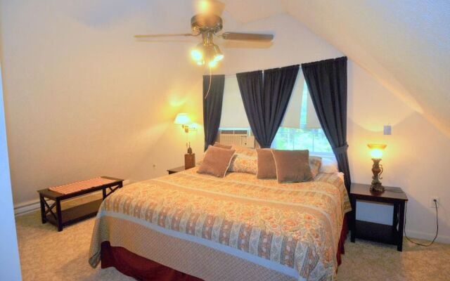 Trails End River Retreat - Riverside