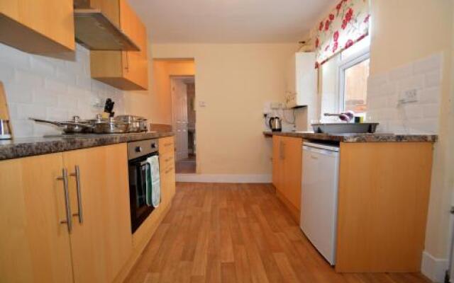 Hyde Park Apartment