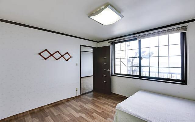 Yeongdeok Darnim Pension