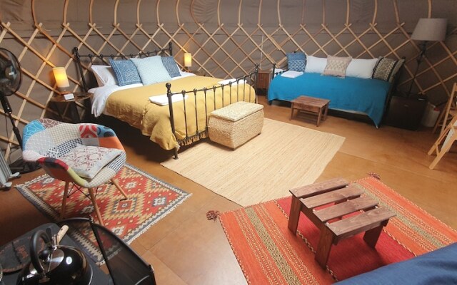 Stunning Premium Yurt in Kelburn Estate Near Largs