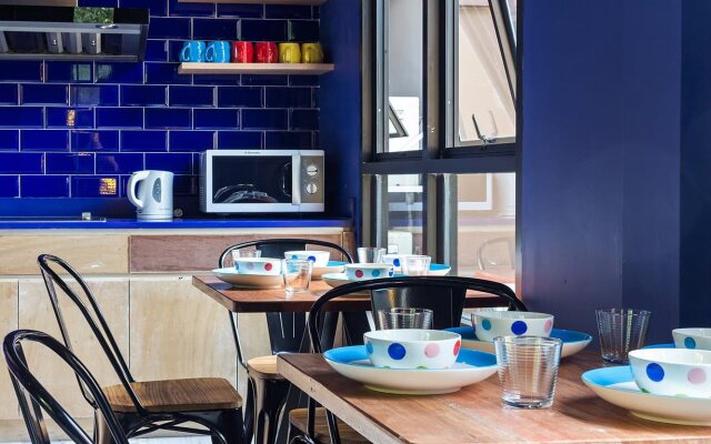 iSanook Hostel