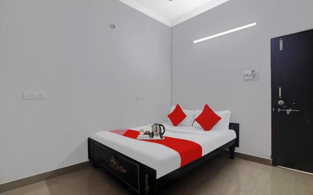 Oyo 91495 Hotel Vijay Laxmi Residency