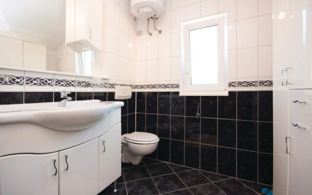 Amazing Home in Razanj With Wifi and 2 Bedrooms
