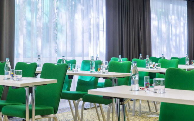 Park Inn by Radisson Bucharest Hotel & Residence