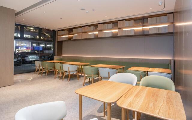 Ji Hotel Shenzhen Nanyou Metro Station