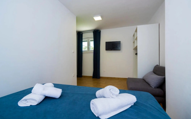House Adio Mare in Razanj