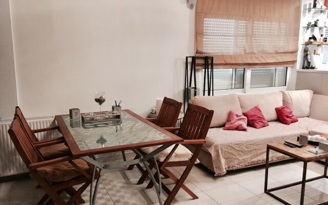 Savvas Surf House