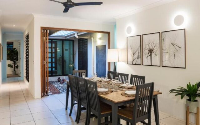 Trito Oceans Edge Luxury House