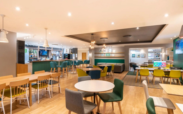 Holiday Inn Southampton-Eastleigh M3, Jct.