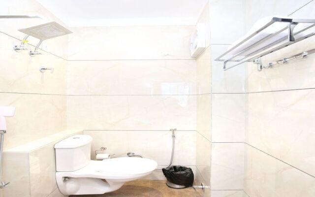 OYO 17084 Hotel Grand Orchid