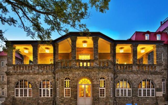 The Yihe Yangtze Hotel