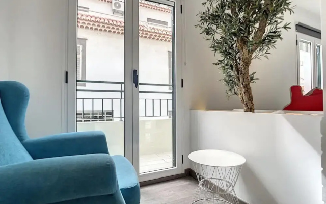Cosy Central by Atlantic Holiday