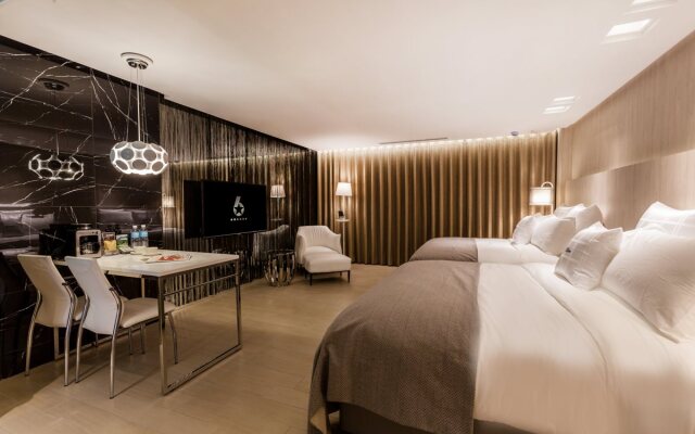 Six Star Motel - Taoyuan