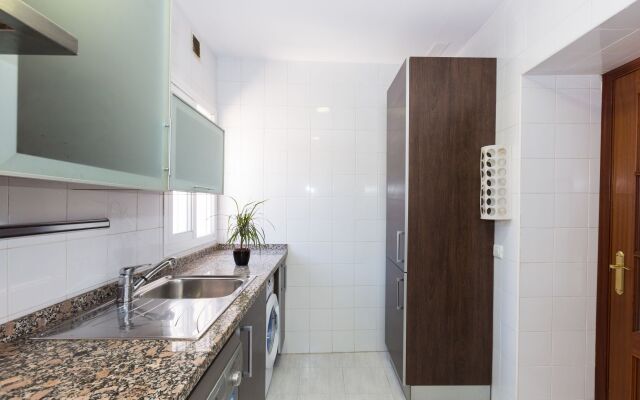 Suncity Plaza Apartments