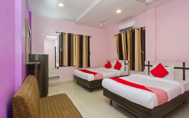 OYO 22918 Hotel Sadanand Mourya Lodging And Boarding