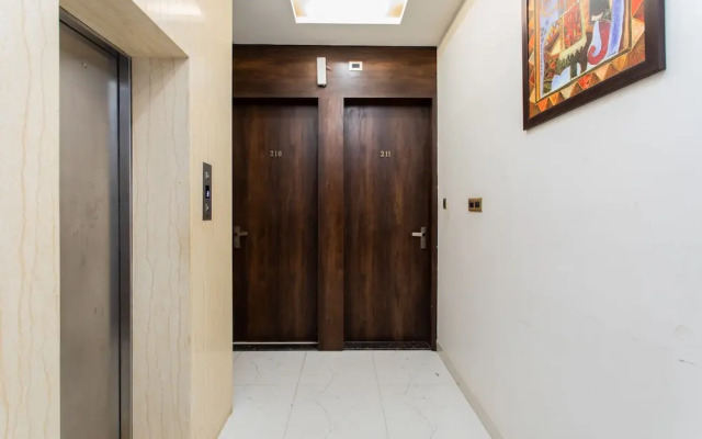 OYO 27658 Hotel New Mohit Regency