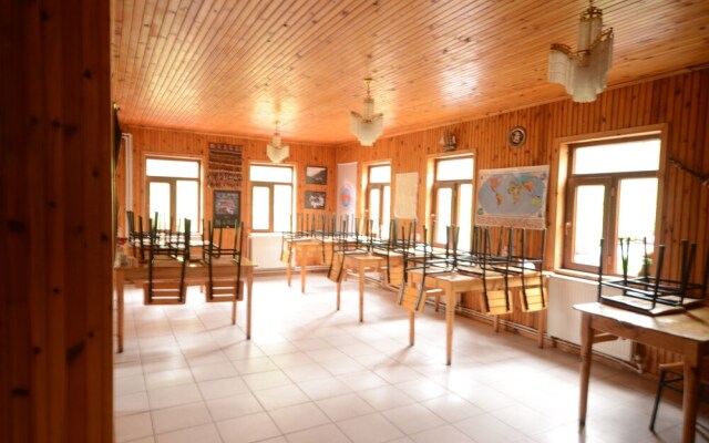 Kackar Pension