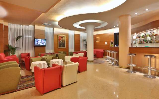Best Western Hotel Cavalieri Della Corona