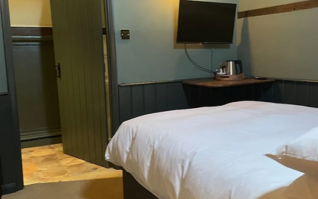 The Plume of Feathers