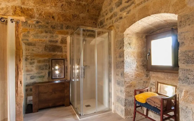 Casa Mur de Alujan