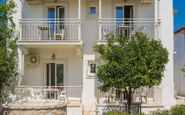 Paralia Studios