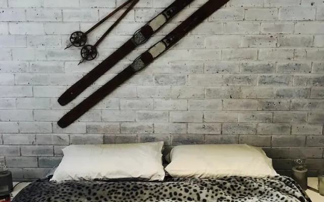 Perfect Located Apartment in the Heart of Hotham