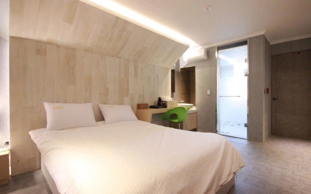 Daegu Seongseo Owall Hotel