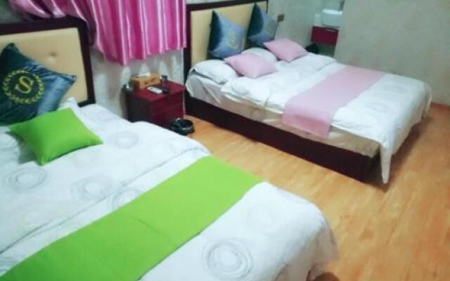 Nanjing Zhonghong Express Hotel