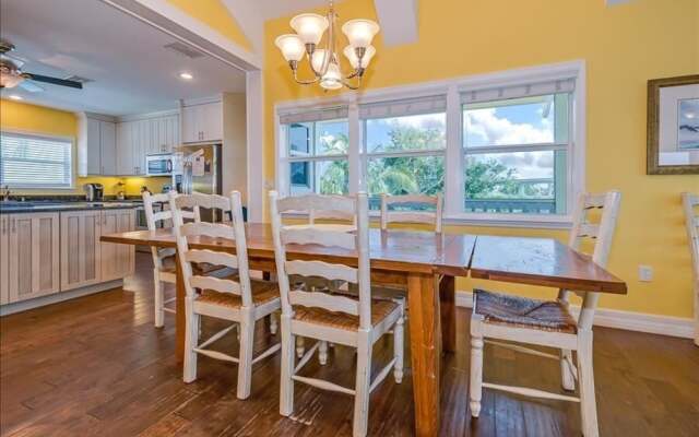 200 Seabreeze Ct - 5Br Home