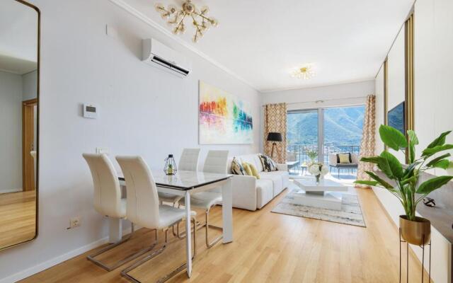 Apartment 13 With Amazing Sea Wiew