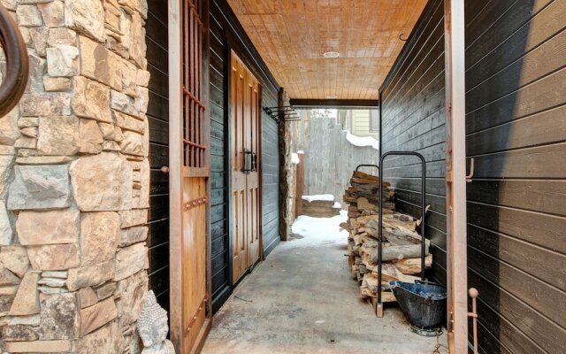 Woodside 207 4 Bedroom Home by RedAwning