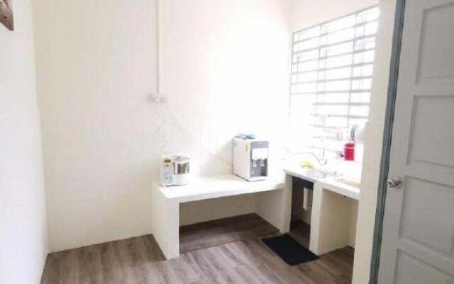 Goldenstay Homestay 40@Pasir Puteh