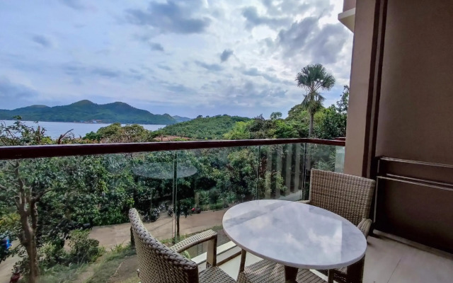 Zuri Resort