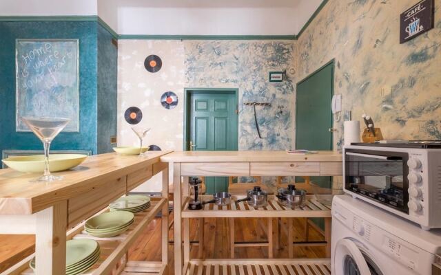 Quintessentially - Uniquely Designed & Central