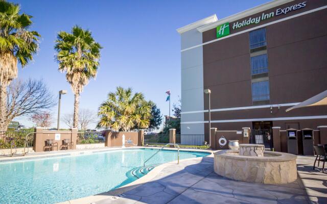 Atwell Suites Austin Airport by IHG