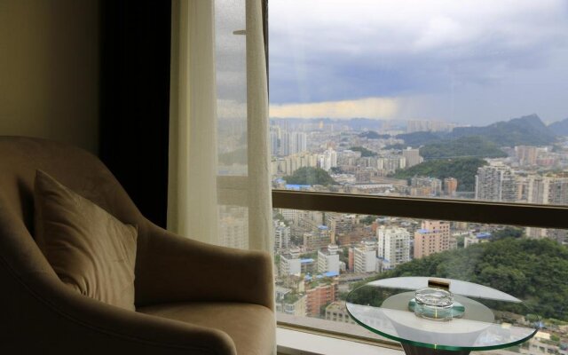D Mark Hotel