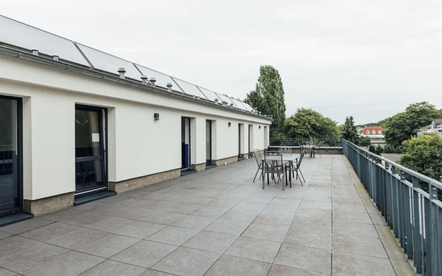 MYKY Hotel Boardinghouse